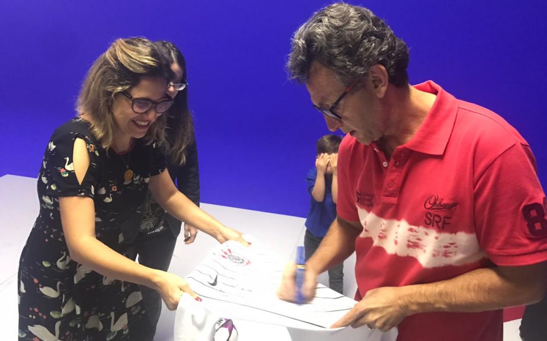 Leilão: camisas autografadas do Corinthians, Palmeiras e São Paulo